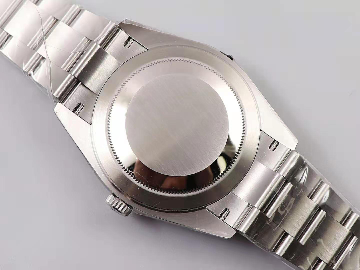 2020'nin En Çok Satan 10 Replika Rolex Modeli — 35. fotoğraf