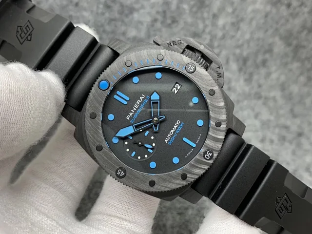 2020'nin En Çok Satan On Panerai Replika Saati — 43. fotoğraf