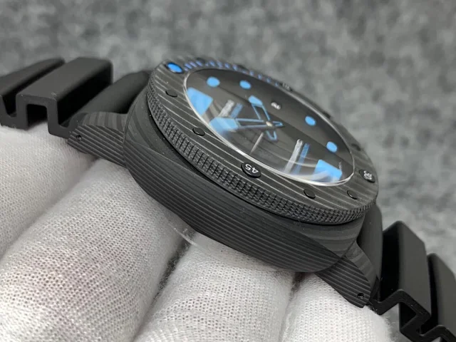 2020'nin En Çok Satan On Panerai Replika Saati — 49. fotoğraf