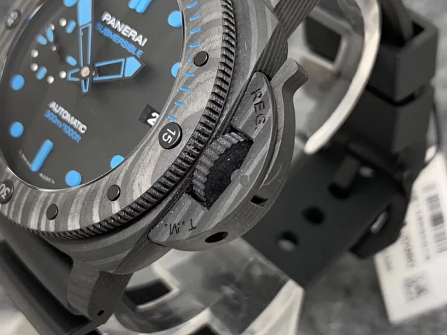 2020'nin En Çok Satan On Panerai Replika Saati — 50. fotoğraf