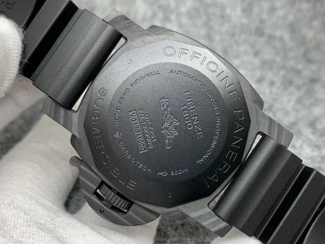 2020'nin En Çok Satan On Panerai Replika Saati — 51. fotoğraf