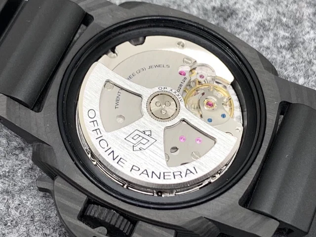 2020'nin En Çok Satan On Panerai Replika Saati — 52. fotoğraf