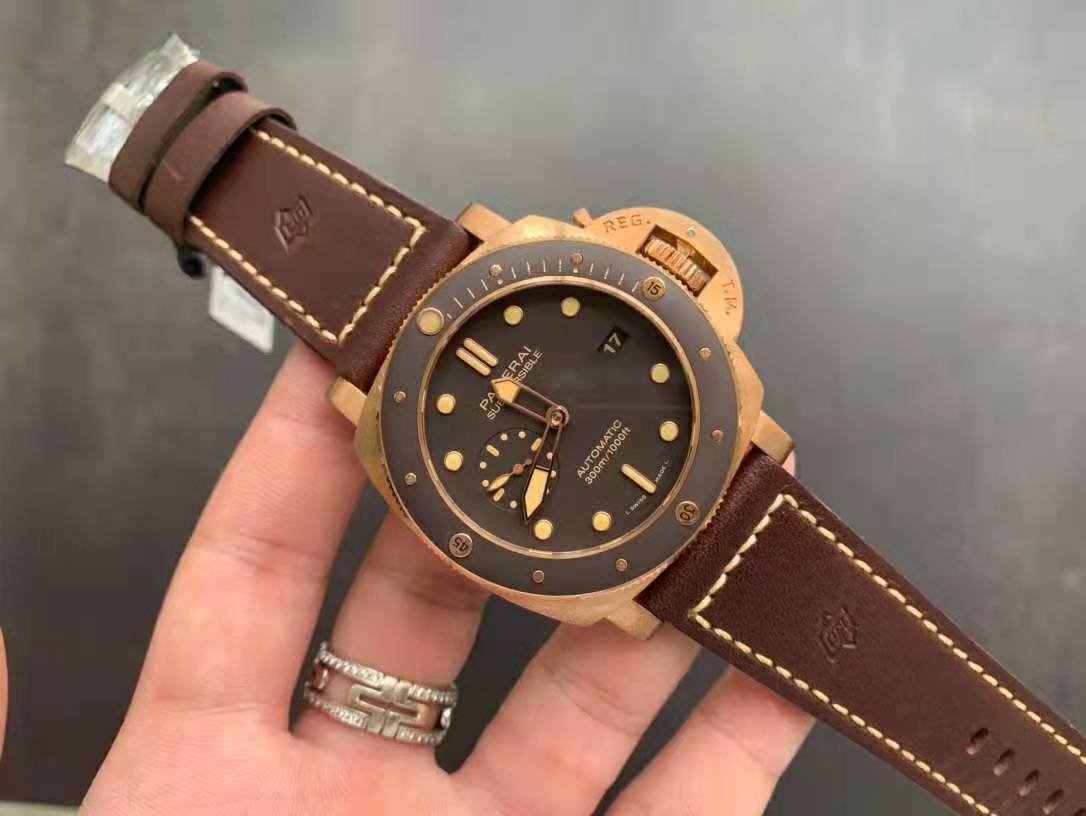 2020'nin En Çok Satan On Panerai Replika Saati — 78. fotoğraf
