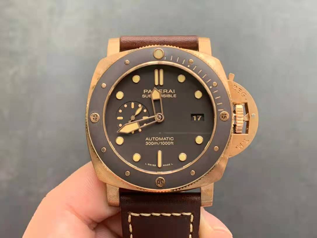 2020'nin En Çok Satan On Panerai Replika Saati — 80. fotoğraf