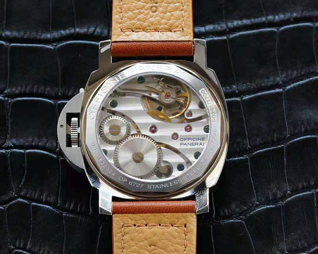 2020'nin En Çok Satan On Panerai Replika Saati — 91. fotoğraf