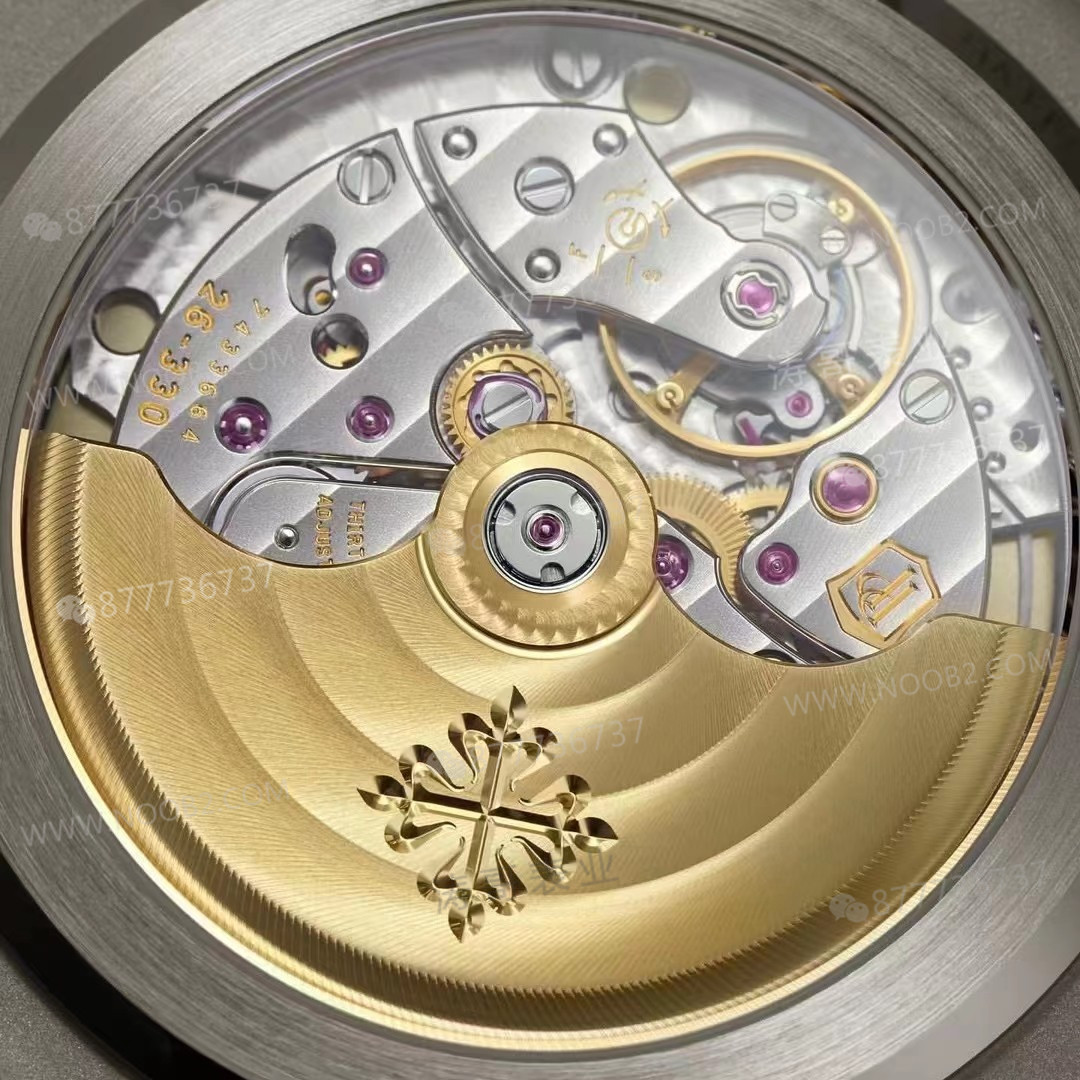 3K Factory Patek Philippe Nautilus 5811 hakkında ne düşünmeli? Yeni model, 5711 ile karşılaştırıldığında hangisi almaya değer? — 12. fotoğraf