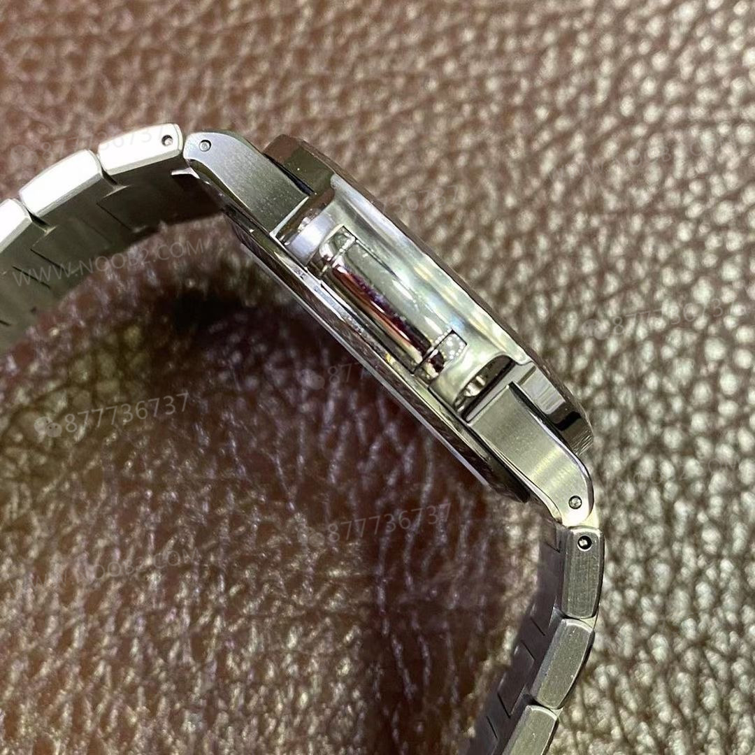 3K Factory Patek Philippe PP7118 kadın Nautilus modeli ilk bakışta replika belli oluyor mu? — 7. fotoğraf