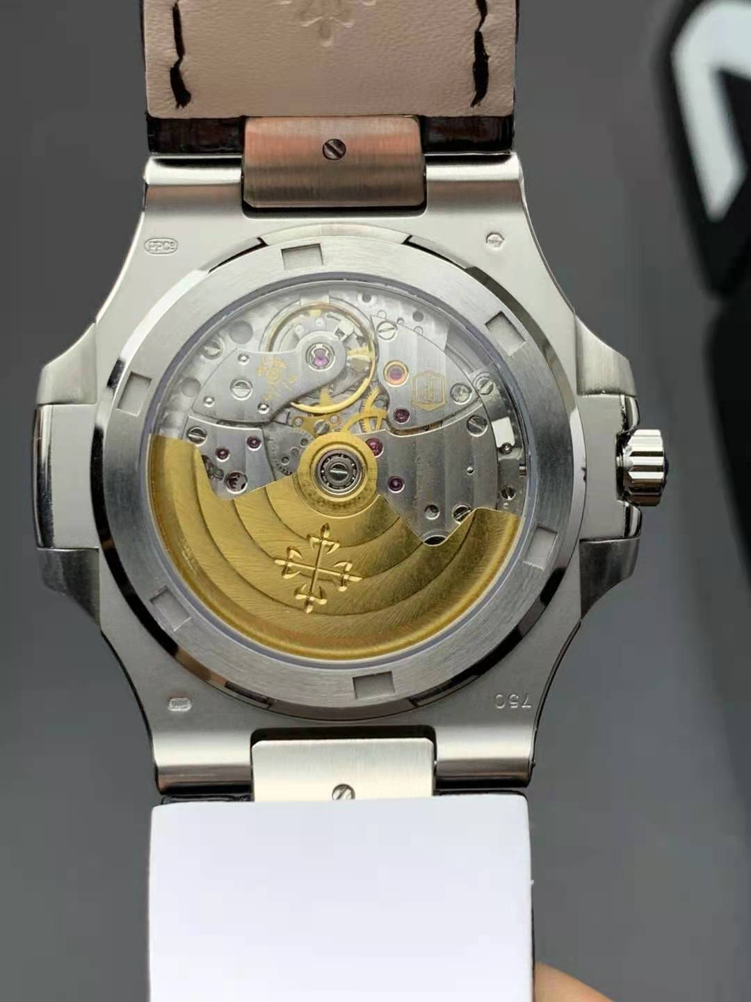 Patek Philippe Yeşil Nautilus Mekanizma