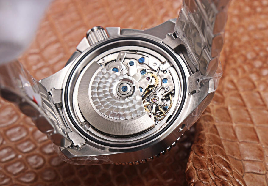 8F Factory Longines Conquest Kronograf Serisi 2020 Yeni Ürün İncelemesi - Siyah Kadran — 12. fotoğraf