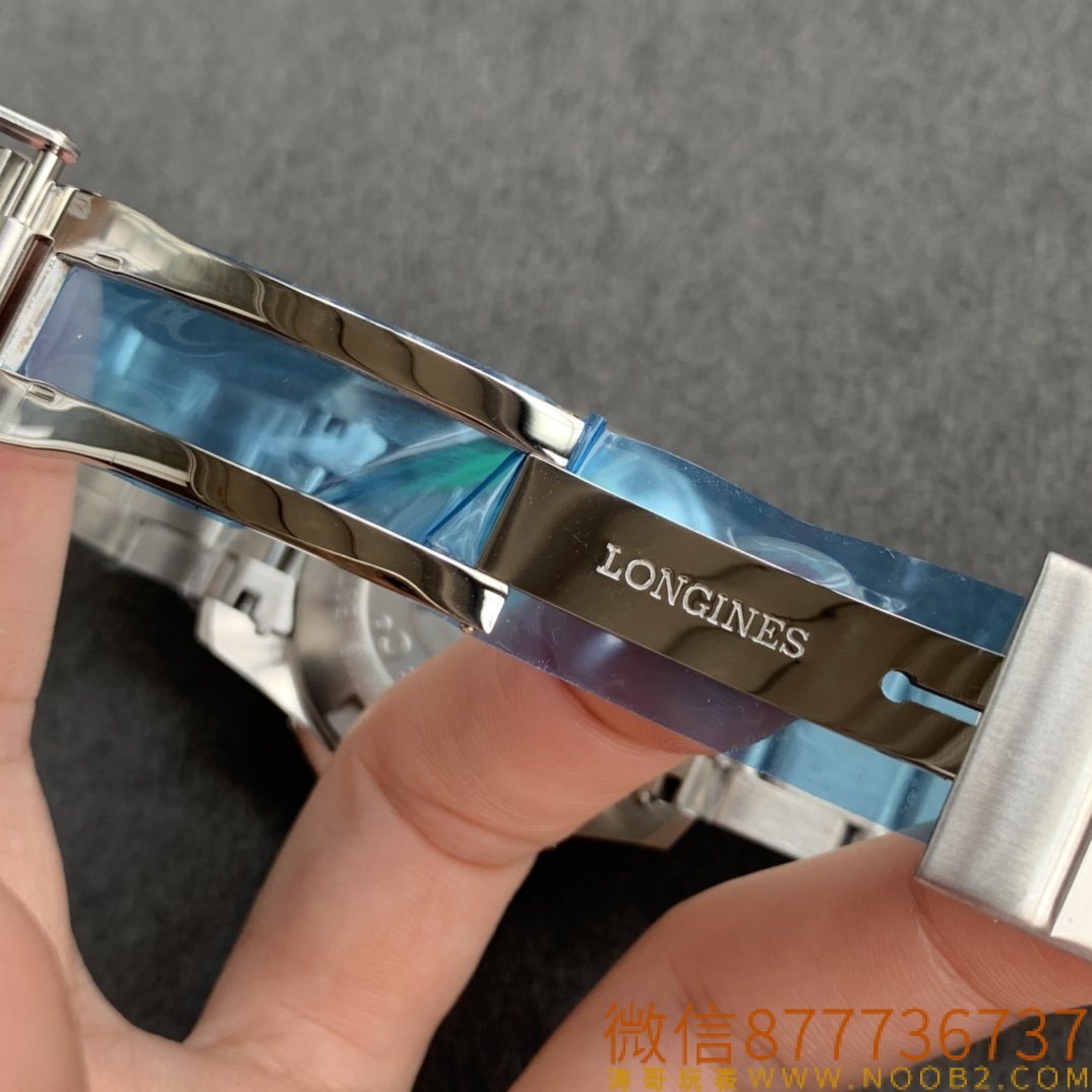 8F Factory Longines Conquest kronograf serisi saat replikası nasıl? Mekanizma gerçeğiyle aynı mı? — 13. fotoğraf