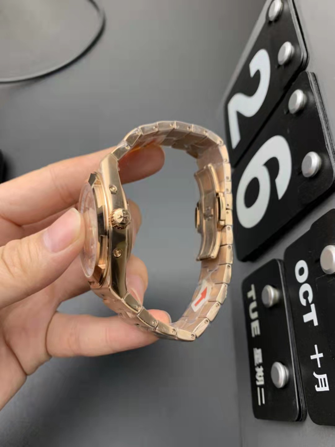 Vacheron Constantin Perpetual Takvim 4300V Kurma Kolu