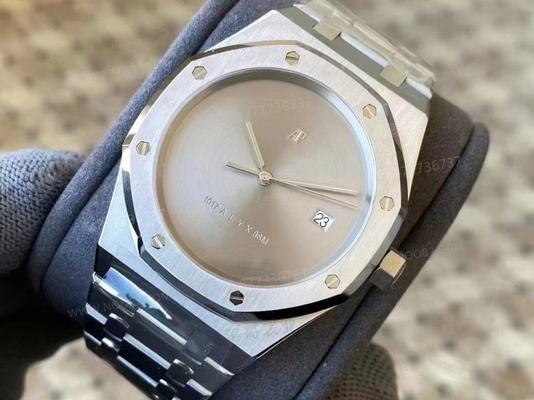 APS Factory Audemars Piguet 15400 Iron Man 1017 ALYX 9SM bütünleşik 3120 mekanizmalı modifiye versiyon — 5. fotoğraf