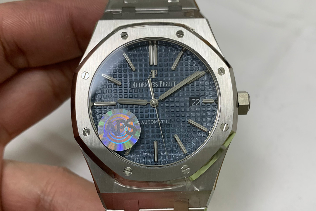 APS Factory Audemars Piguet 15400 tek parça 3120 mekanizmasının işçiliği kusursuza yakın — 1. fotoğraf