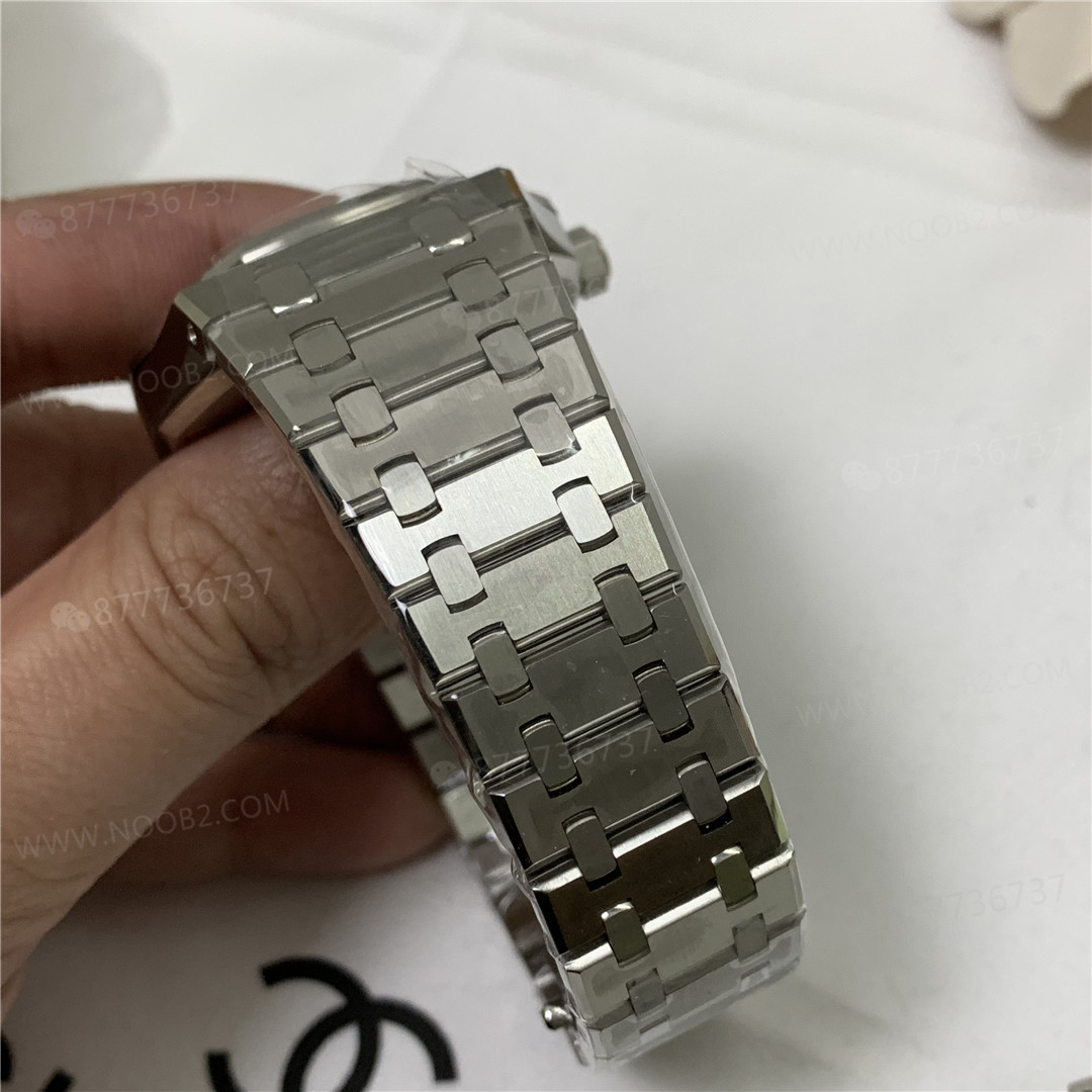 APS Factory Audemars Piguet 15400 tek parça 3120 mekanizmasının işçiliği kusursuza yakın — 12. fotoğraf
