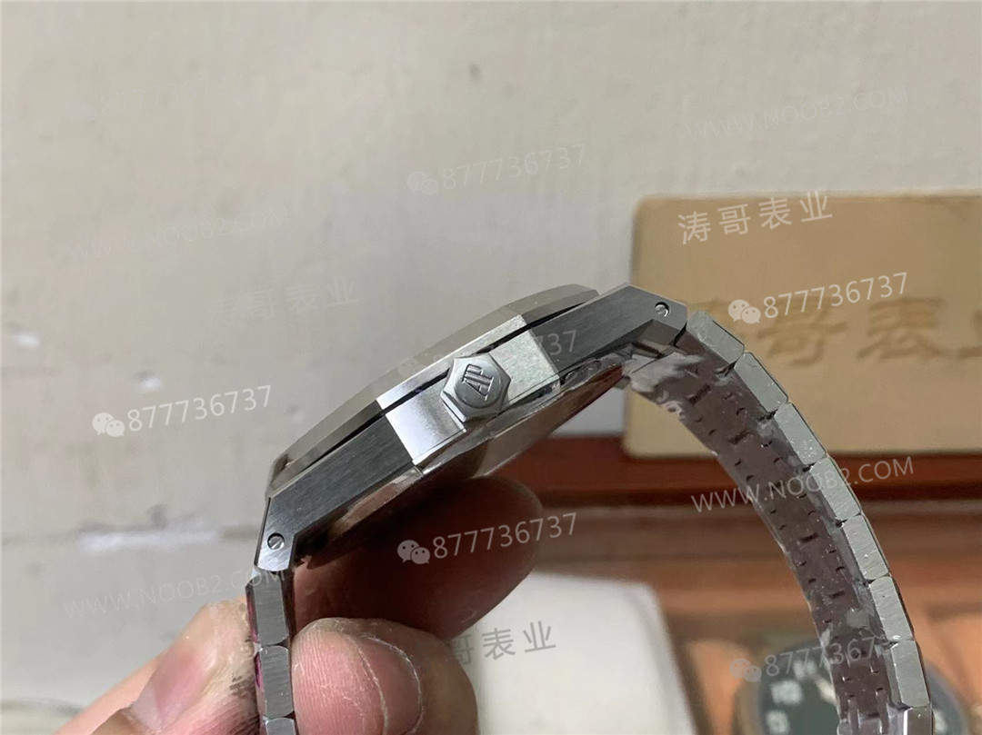 APS Factory Audemars Piguet 15510 gerçek 4302 tek parça mekanizma karşılaştırması: ZF Factory ile farkı nerede? — 9. fotoğraf