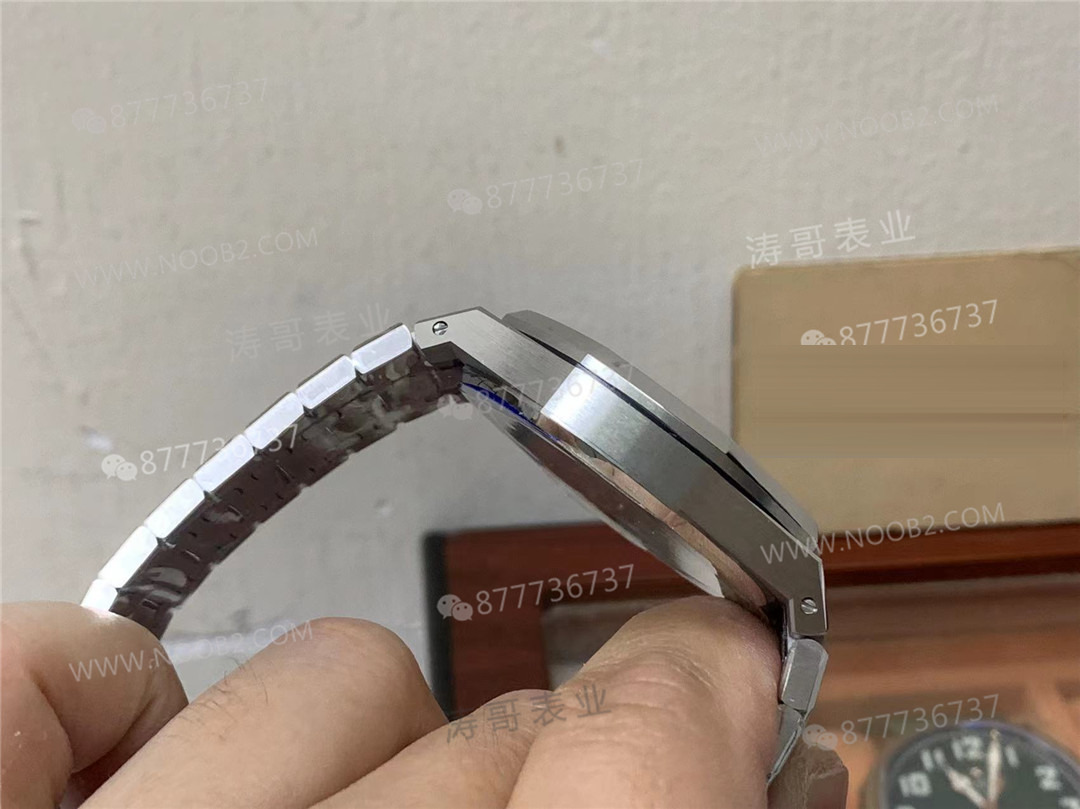 APS Factory Audemars Piguet 15510 gerçek 4302 tek parça mekanizma karşılaştırması: ZF Factory ile farkı nerede? — 10. fotoğraf
