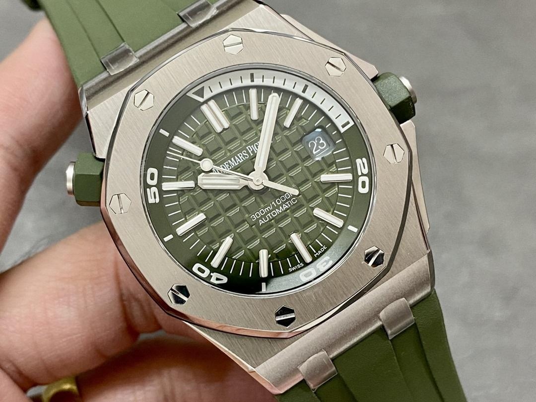 APS Factory Audemars Piguet 15710 yeşil ve beyaz kadranlı 3120 entegre mekanizmanın işçiliği nasıl? — 5. fotoğraf