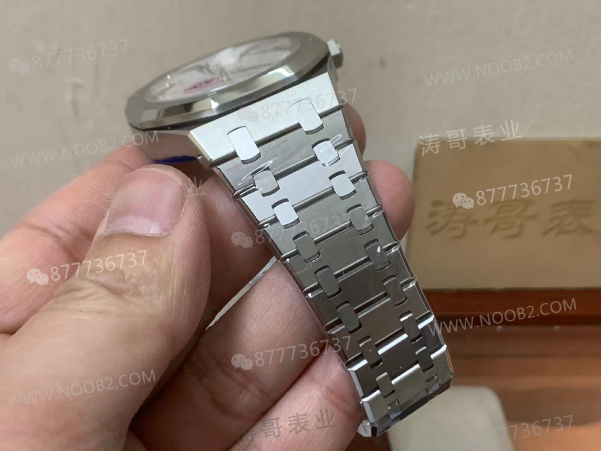 APS Factory Audemars Piguet Royal Oak 15500ST'nin en yeni V3 versiyonu orta gövde ve kadran detaylarını iyileştiriyor — 8. fotoğraf