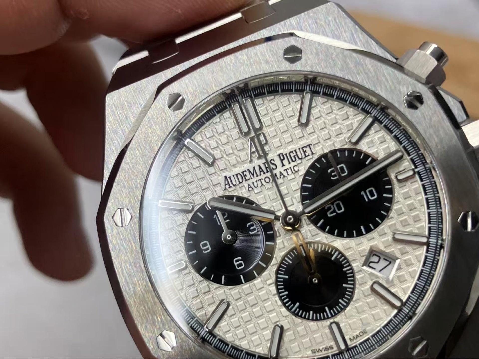 APS Factory Audemars Piguet Royal Oak 26331 beyaz panda entegre kronograf mekanizması almaya değer mi? — 2. fotoğraf