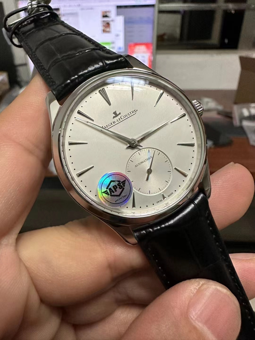 Jaeger LeCoultre Small Seconds Safir Cam