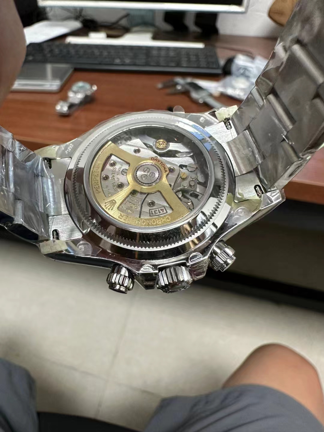 APS Factory Replika Rolex Daytona 126506 — 7. fotoğraf