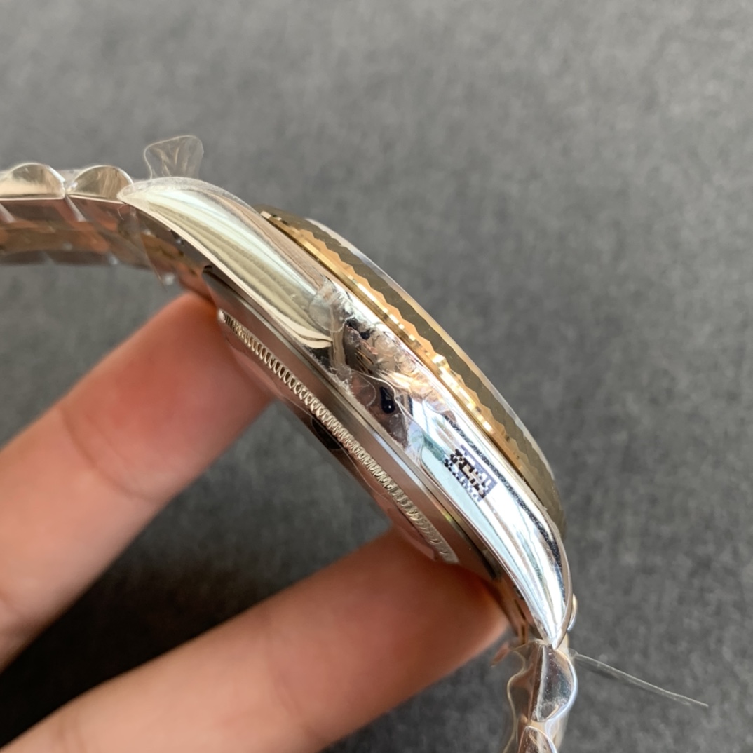 AR Factory İki Altın Renkli 41 mm Datejust Rolex Saati Yayınladı — 5. fotoğraf