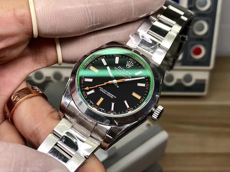 AR Factory Rolex şimşek yeşil cam saat incelemesi — 3. fotoğraf