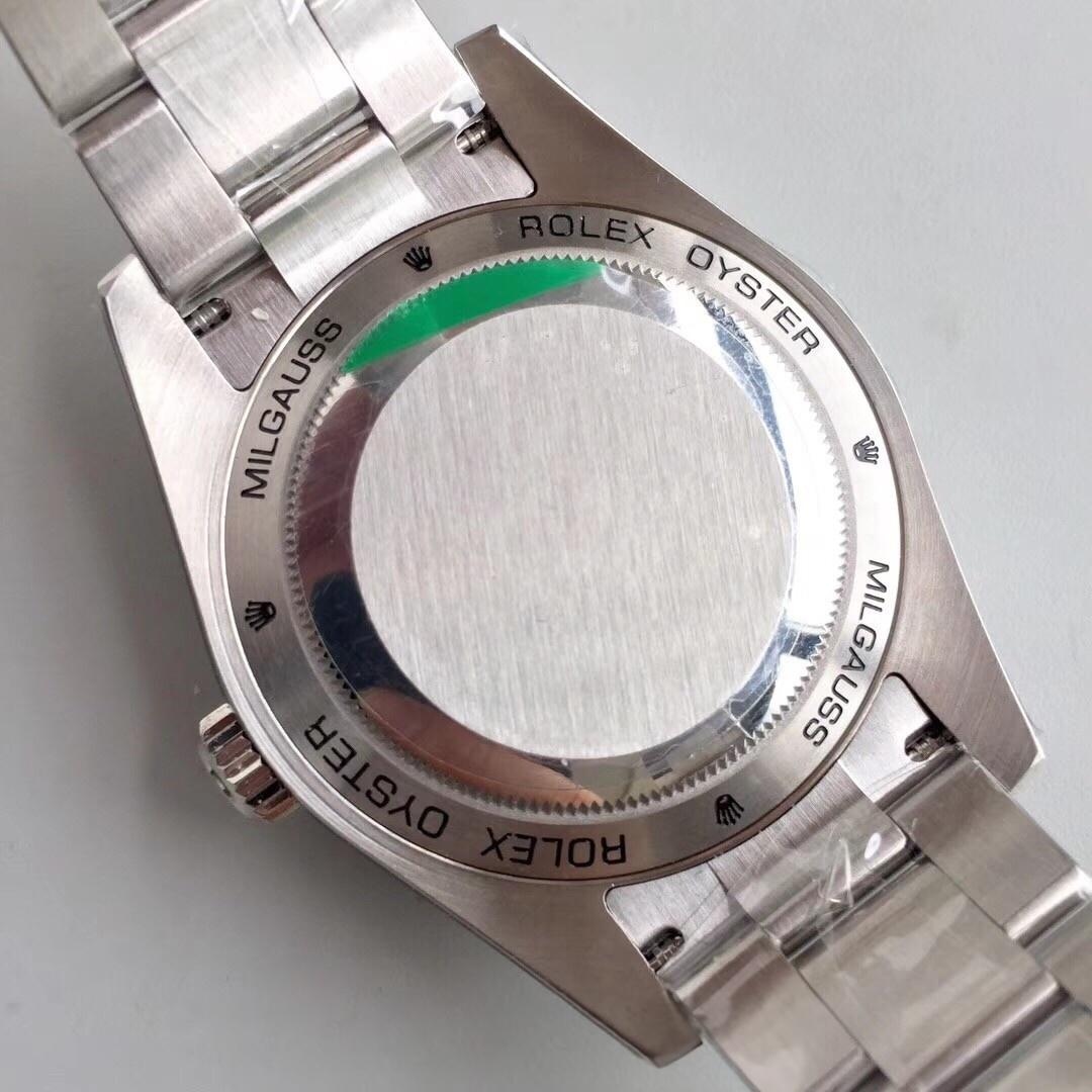 AR Factory Rolex Turuncu Şimşek İbre Yeşil Cam MILGAUSS Serisi m116400gv Antimanyetik Takvimsiz Replika Saat Mavi/Siyah Kadran İncelemesi — 15. fotoğraf