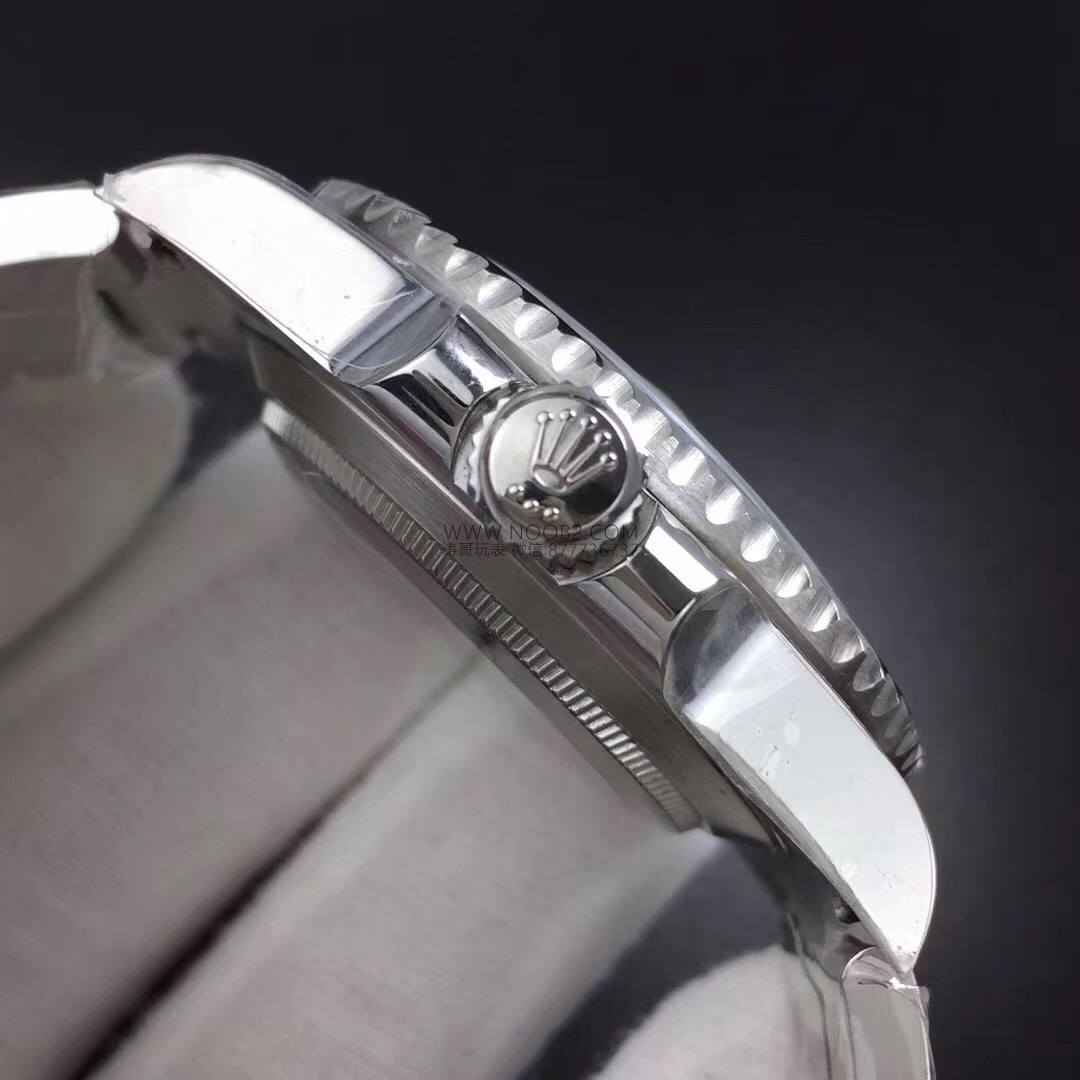 AR Factory SUB Rolex Yeşil Su Hayaleti 3135 Mekanizma V2 Versiyon Replika İnceleme — 7. fotoğraf