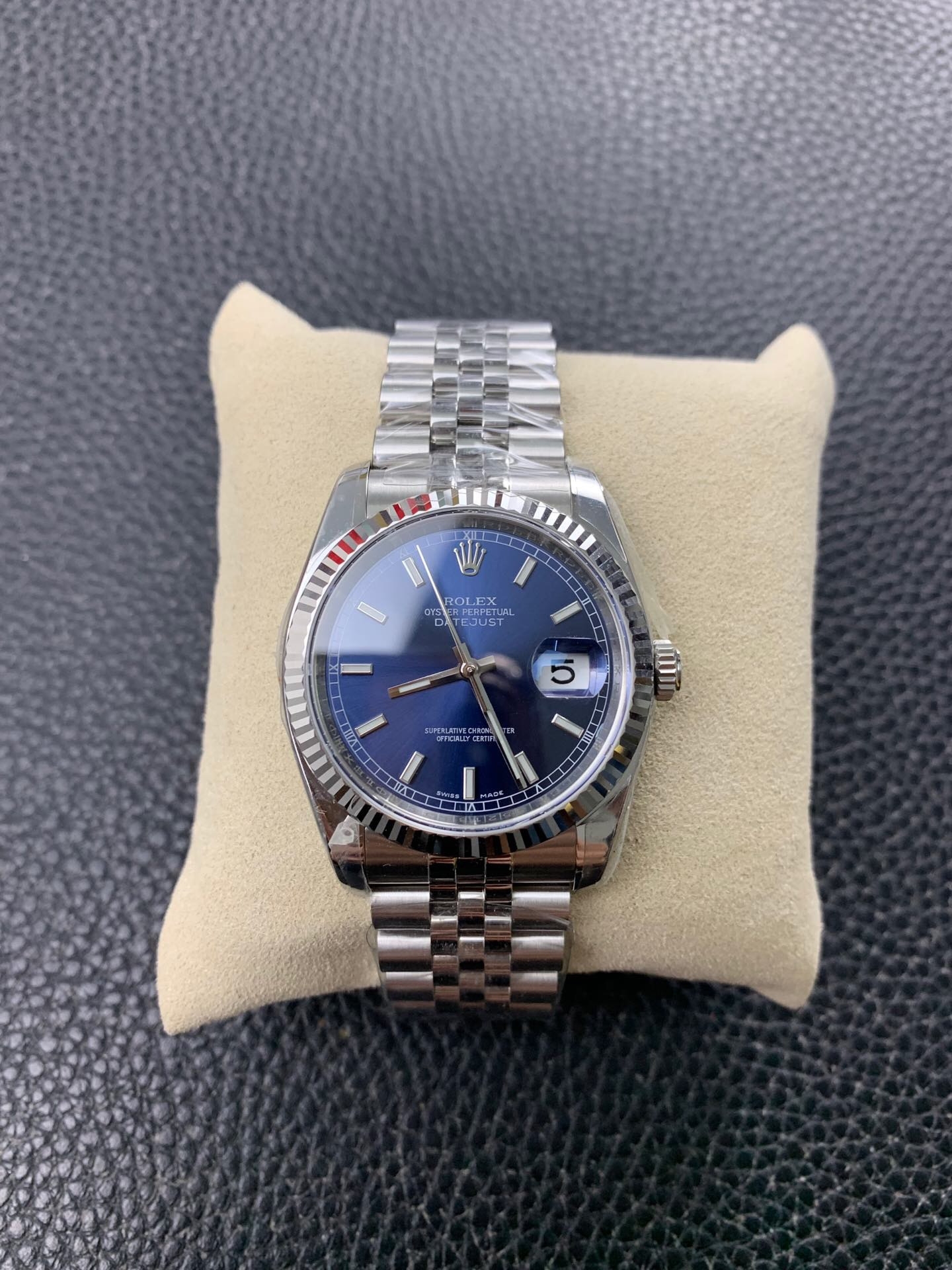 AR Factory V2 sürümü Rolex Datejust 36 mm 904 çelik dişli bezel replika saat incelemesi — 5. fotoğraf