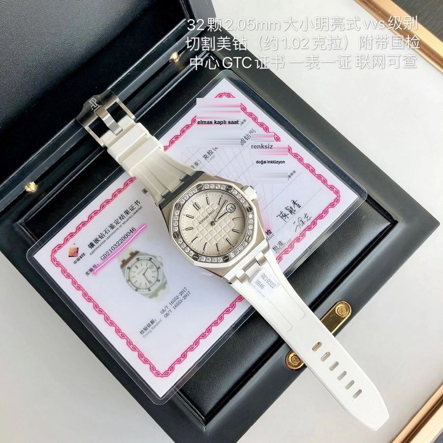Audemars Piguet AP67540 Royal Oak Offshore 37 mm kuvars kadın saat incelemesi — 11. fotoğraf