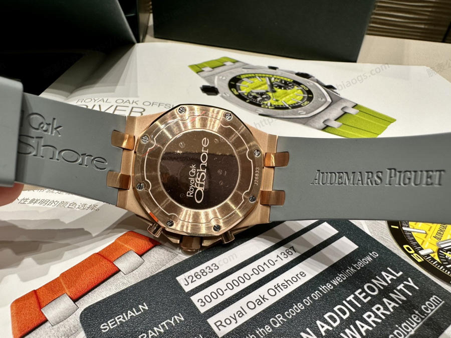 Audemars Piguet Kadın 37 mm - Ünlü Wang Ziwen ile Aynı Model - Royal Oak Offshore Serisi Kronograf Saat — 6. fotoğraf