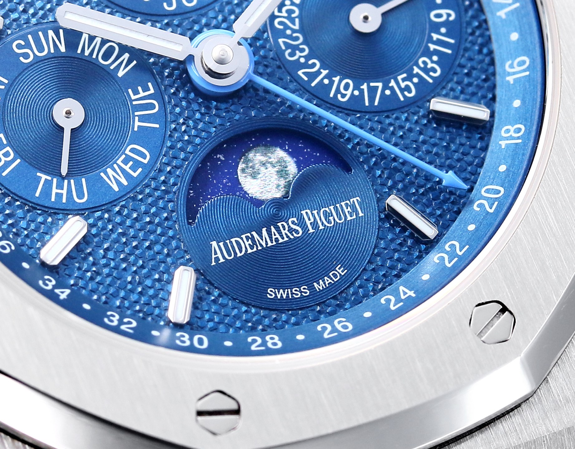 Audemars Piguet replikada yeni bir zirve: BBS Factory 2025 iddialı sunumuyla karşınızda — Royal Oak Perpetual Calendar V2 yükseltilmiş sürüm, replikanın zirvesini yeniden tanımlıyor! — 17. fotoğraf