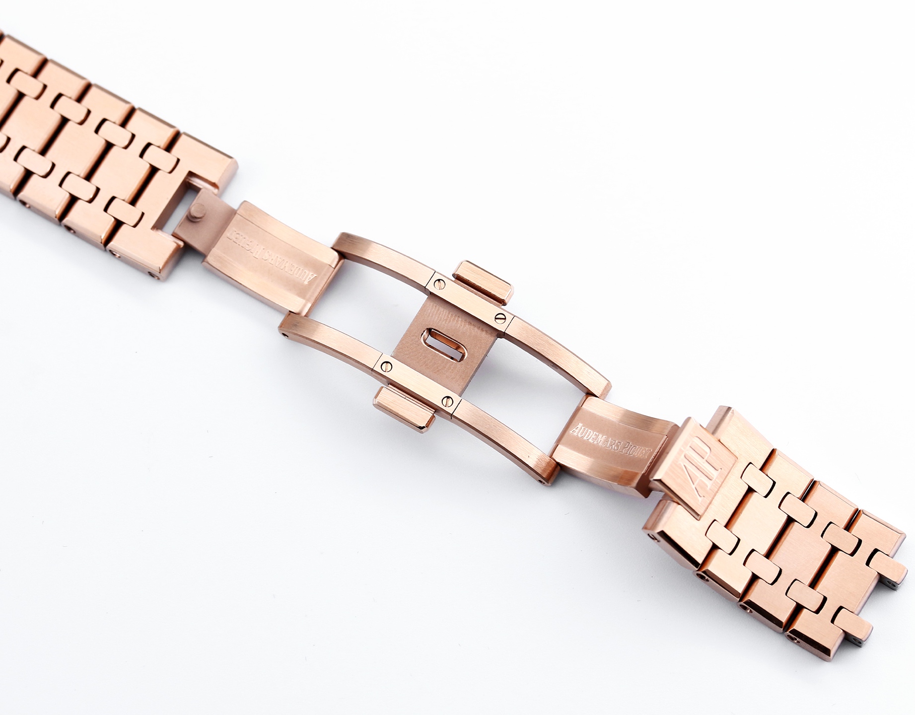 Audemars Piguet replikada yeni bir zirve: BBS Factory 2025 iddialı sunumuyla karşınızda — Royal Oak Perpetual Calendar V2 yükseltilmiş sürüm, replikanın zirvesini yeniden tanımlıyor! — 49. fotoğraf