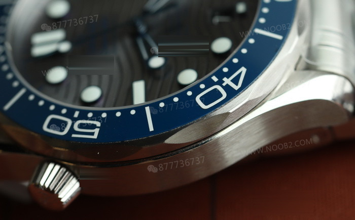 Ayrıntılı inceleme: VS Factory Omega Seamaster 300 replika 8800 mekanizması, çift T darbe emici ve orijinalden farkları — 11. fotoğraf