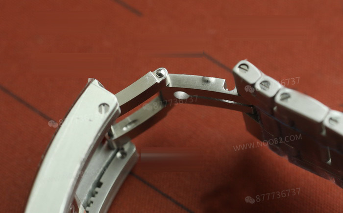 Ayrıntılı inceleme: VS Factory Omega Seamaster 300 replika 8800 mekanizması, çift T darbe emici ve orijinalden farkları — 33. fotoğraf