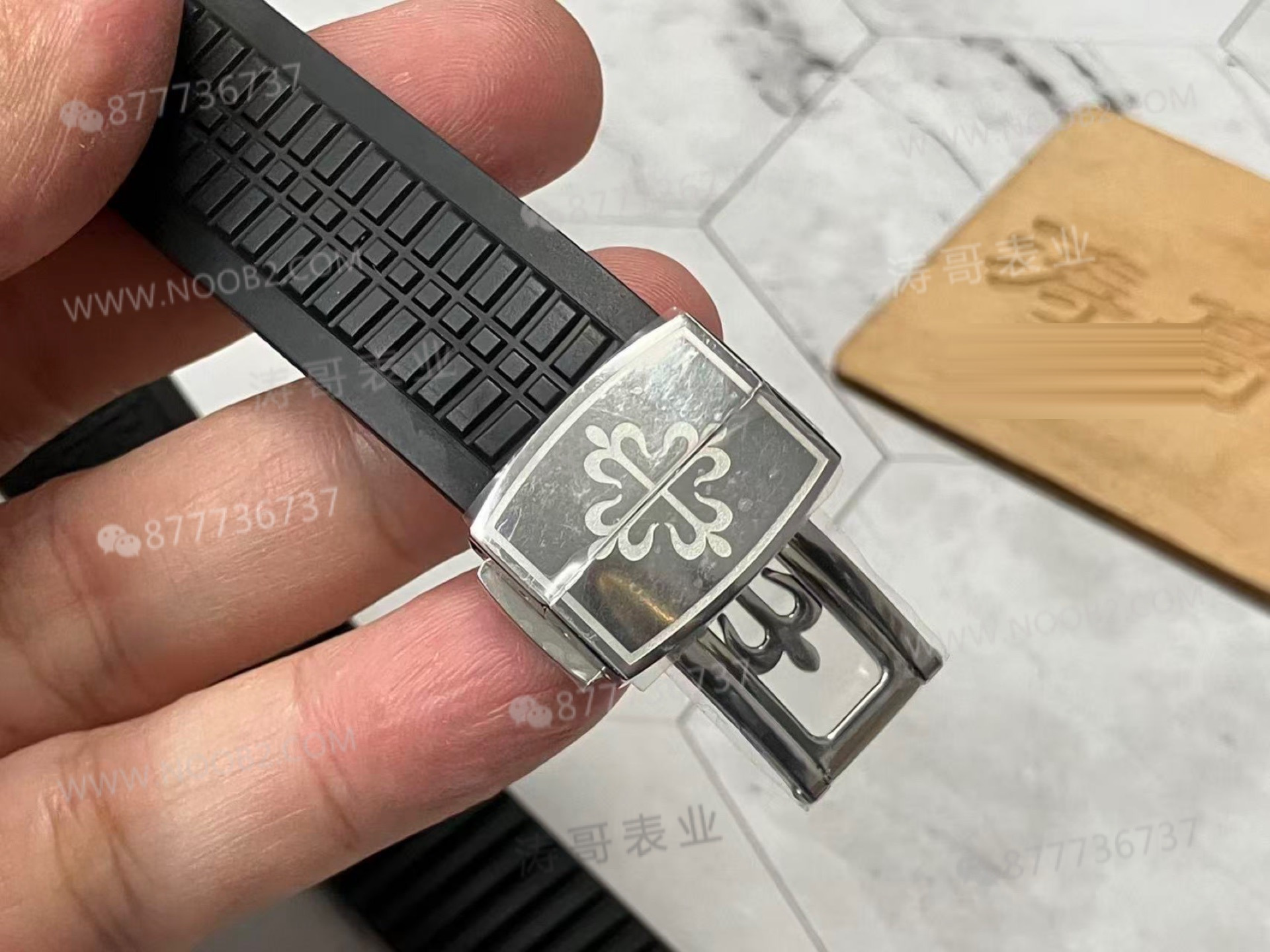 BBF Factory Patek Philippe 5167A siyah Aquanaut, tek parça 324 mekanizması ve SW kadranıyla tam modifiye: 3K Factory'i alt eder mi? — 14. fotoğraf