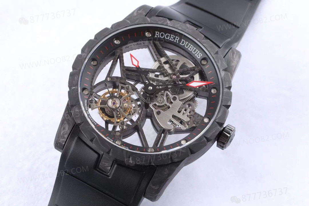 BBR Factory Karbon Fiber Roger Dubuis DBEX0577 Tourbillon Excalibur Serisi Kol Saati — 4. fotoğraf