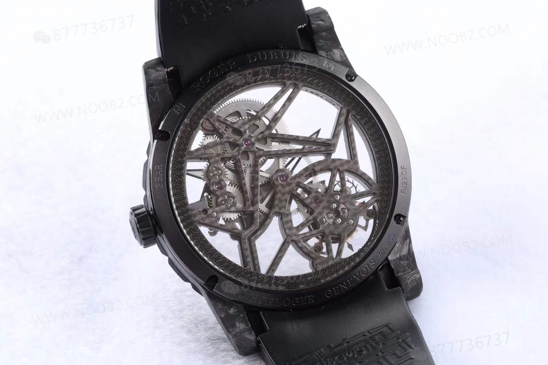 BBR Factory Karbon Fiber Roger Dubuis DBEX0577 Tourbillon Excalibur Serisi Kol Saati — 8. fotoğraf