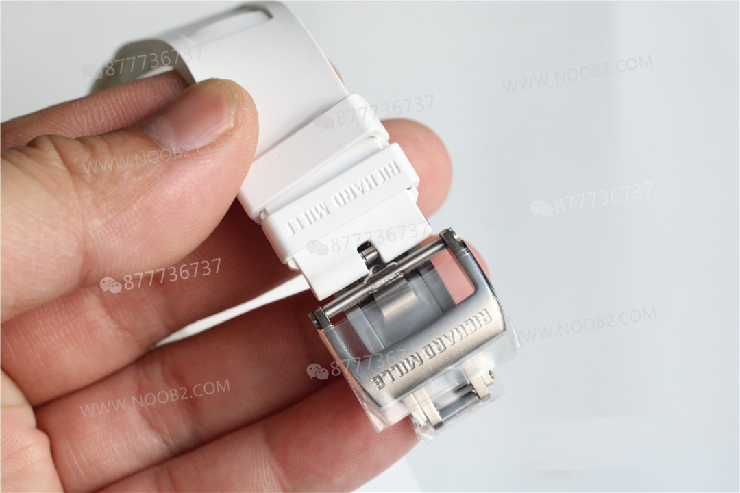 BBR Factory Richard Mille RM055 entegre mekanizma ZF Factory'ı geride bırakıyor — 17. fotoğraf