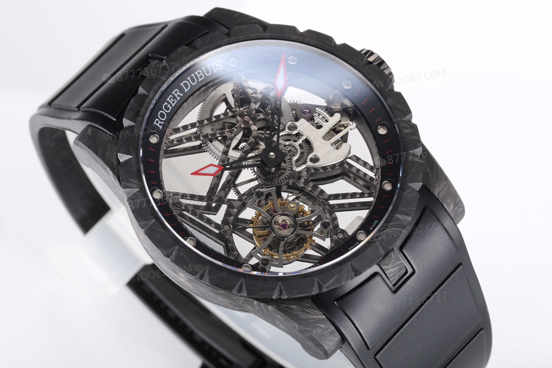 BBR Factory Roger Dubuis 0577 Tourbillon V4 sürümünde neler geliştirildi? — 13. fotoğraf