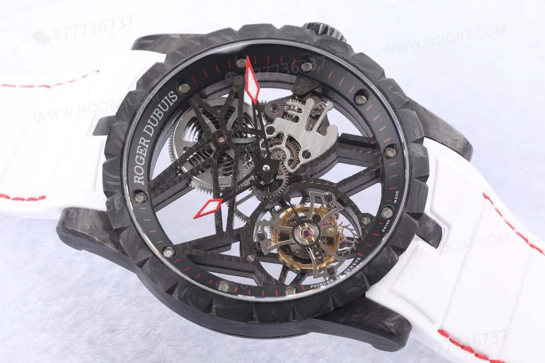 BBR Factory Roger Dubuis Excalibur DBEX0577 tourbillon karbon fiber saat — 3. fotoğraf
