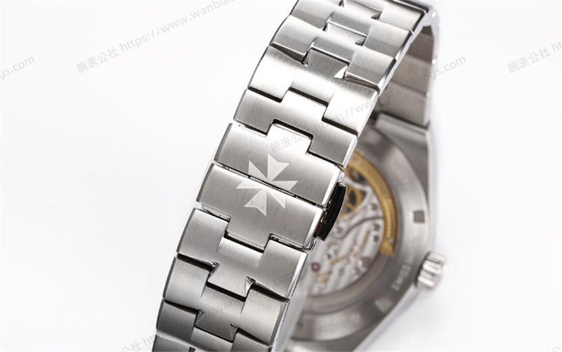 BBR Factory Vacheron Constantin Overseas Tourbillon saat incelemesi — 5. fotoğraf