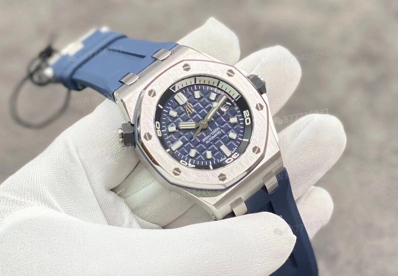 BF Factory Audemars Piguet 15720 replika saatin işçiliği iyi mi? — 1. fotoğraf