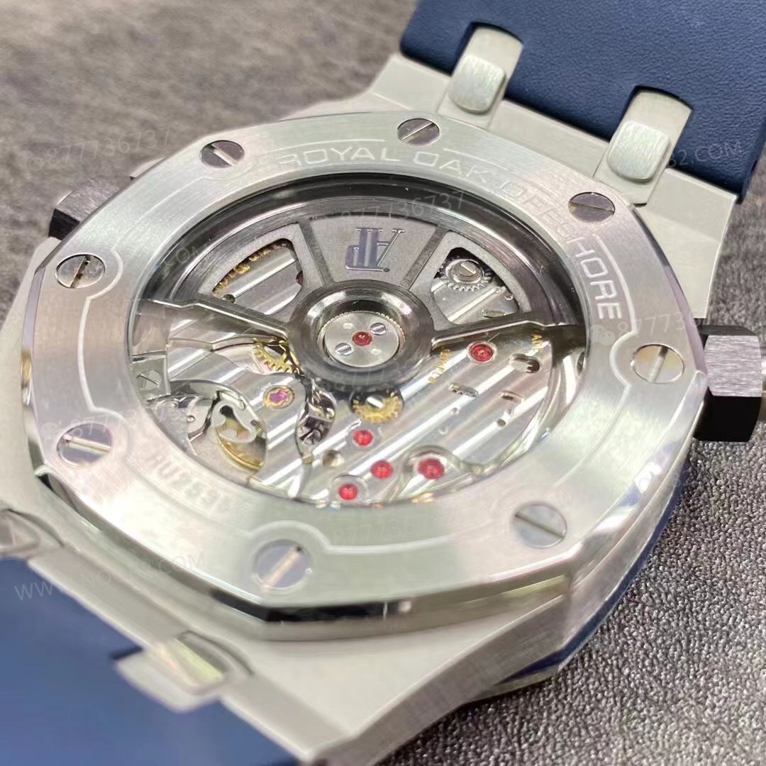 BF Factory Audemars Piguet 15720 replika saatin işçiliği iyi mi? — 7. fotoğraf