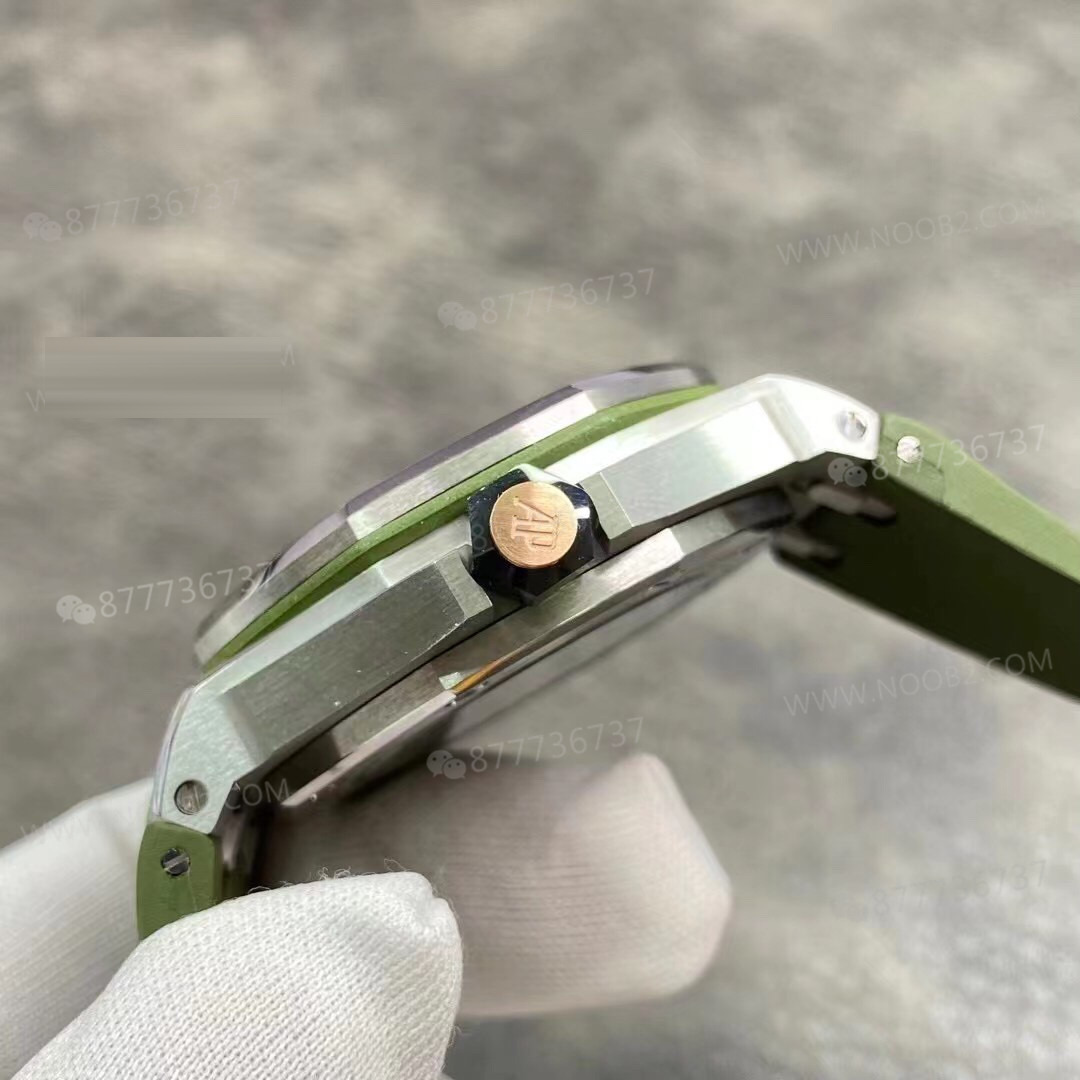 BF Factory Audemars Piguet AP15720 gri/mavi/yeşil kadranlı yeni replika saat — 14. fotoğraf