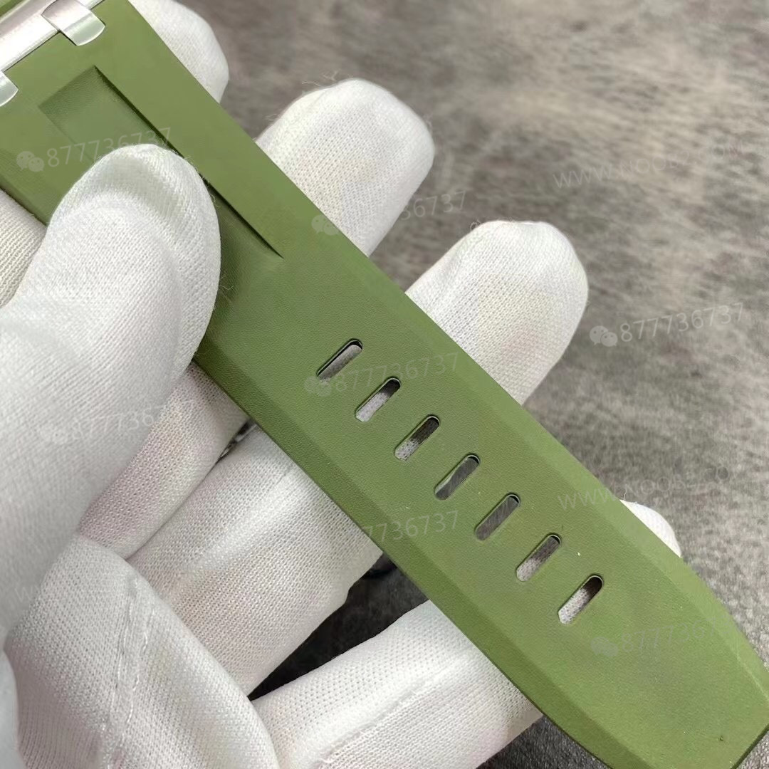 BF Factory Audemars Piguet AP15720 gri/mavi/yeşil kadranlı yeni replika saat — 21. fotoğraf