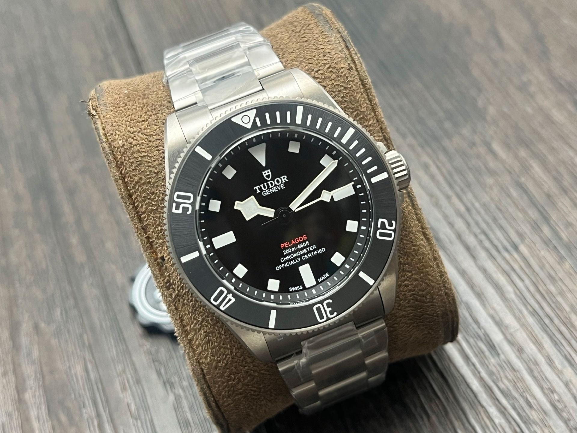 Bileğin yeni gözdesi! Tudor Pelagos 39, şehirli dalış saati efsanesini yeniden yorumluyor — 2. fotoğraf