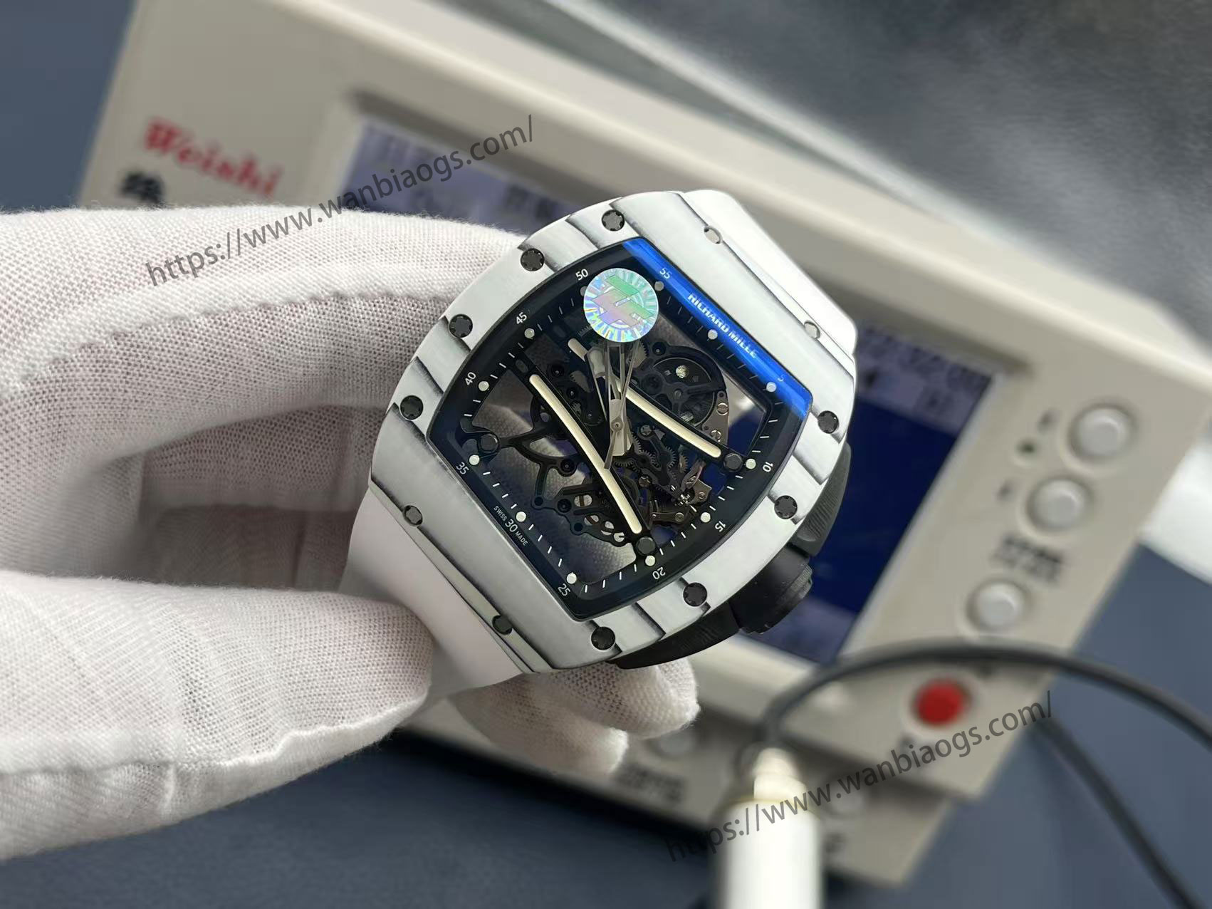 Bilek üstünde mekanik estetiğin yeni zirvesi! ZF'nin yeni ürünü Richard Mille RM061 çarpıcı bir şekilde geliyor — 4. fotoğraf