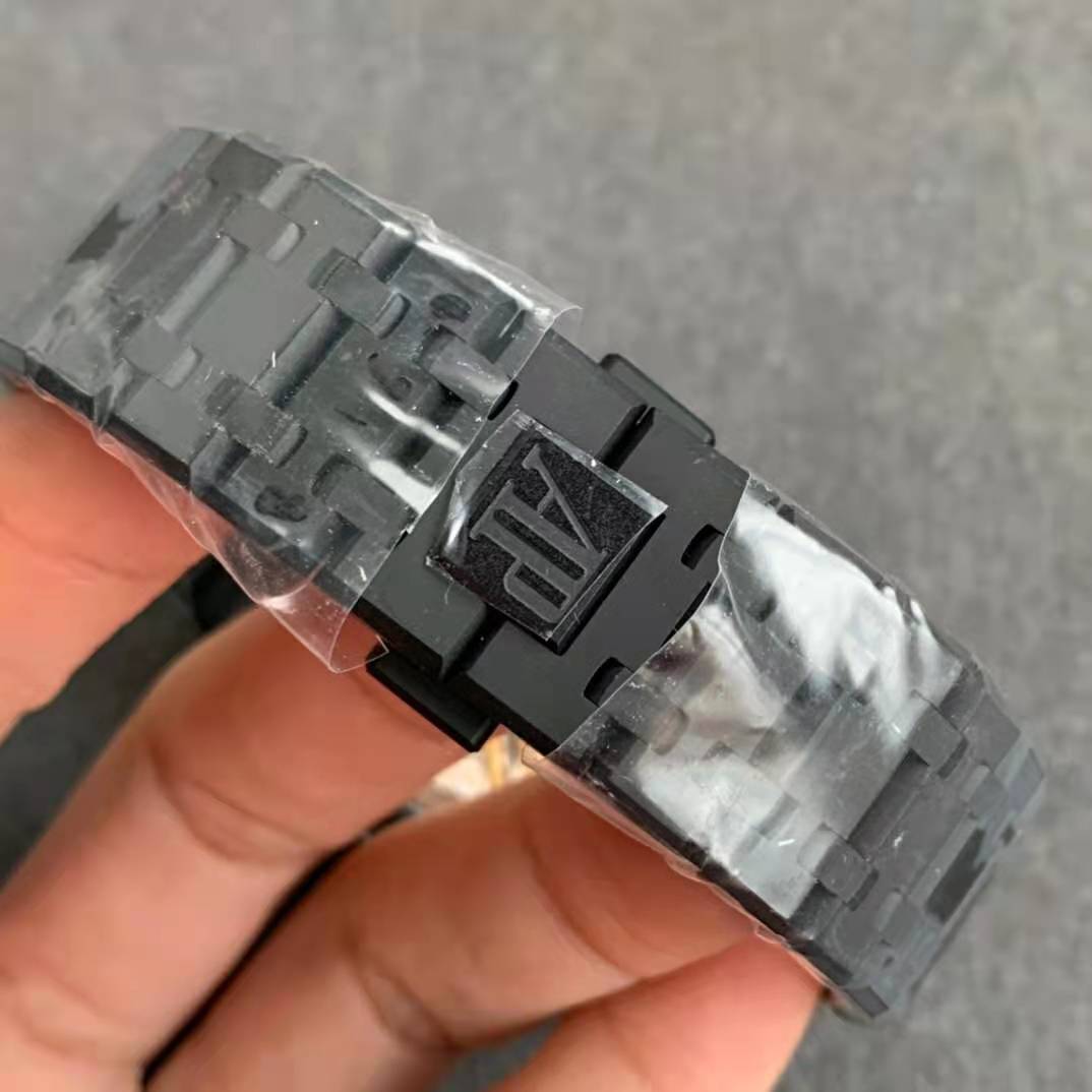 Audemars Piguet 15500 DLC Bilezik